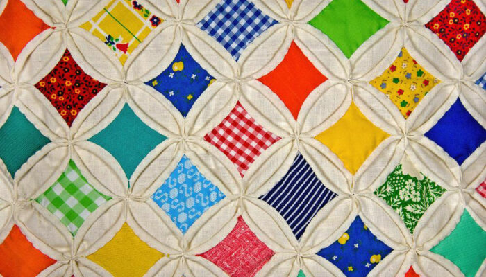 Getting handmade quilts and DIY lessons online