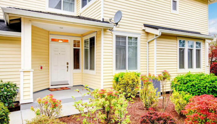 Here&#8217;s how to replace your exterior doors