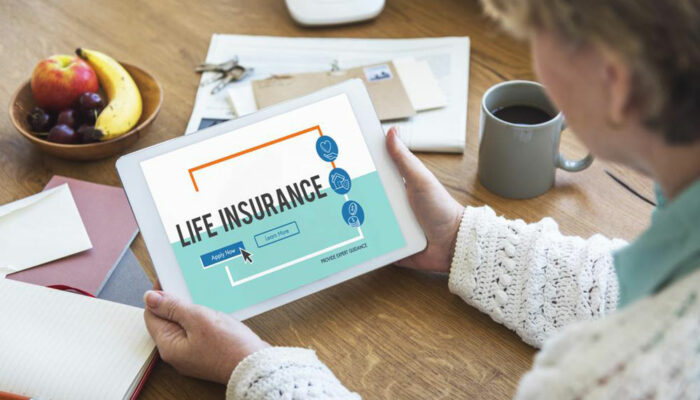 Here&#8217;s how you can calculate the cost of life insurance