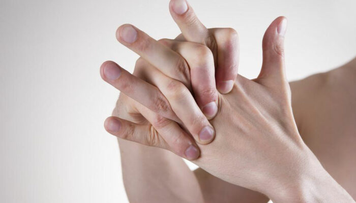 Here&#8217;s what you need to know about rheumatoid arthritis and lupus