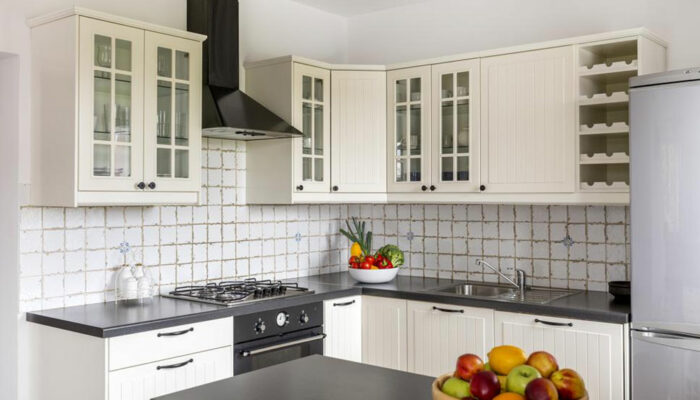 Here&#8217;s why kitchen backsplash panels are a must