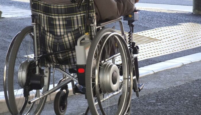 How to Select the Best Electric Wheelchairs