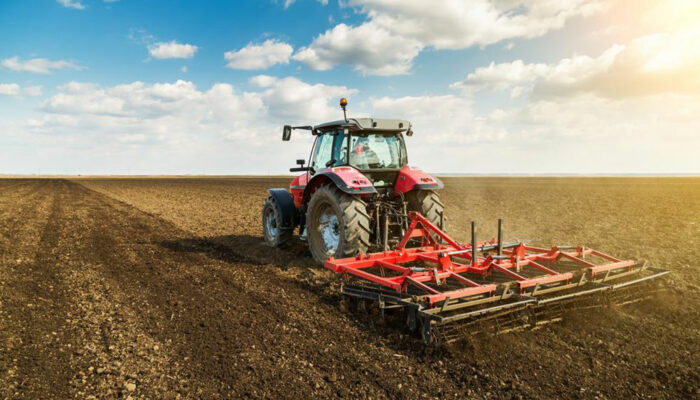 How to choose a compact tractor?