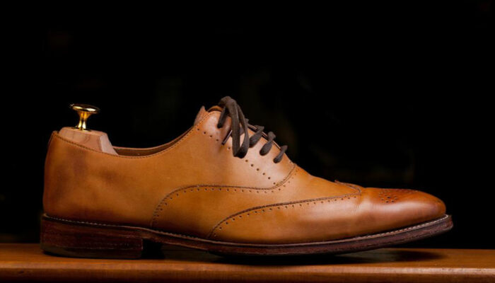 How to choose the right dress shoes