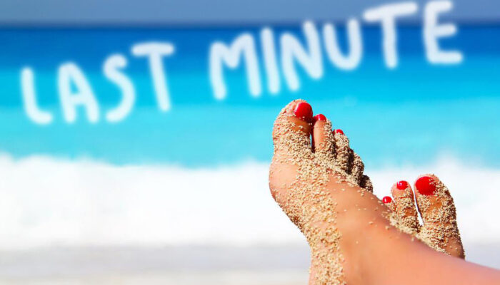 How to get the best deal on a last minute holiday