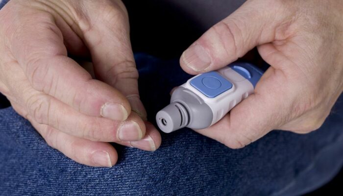 How blood glucose tests can help you manage diabetes