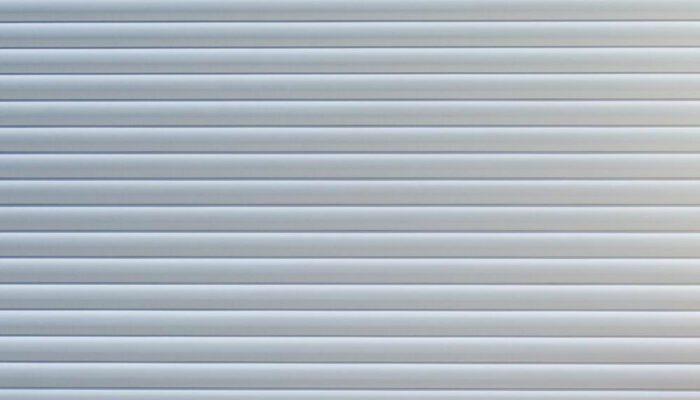 Improving safety levels in buildings with roller blinds