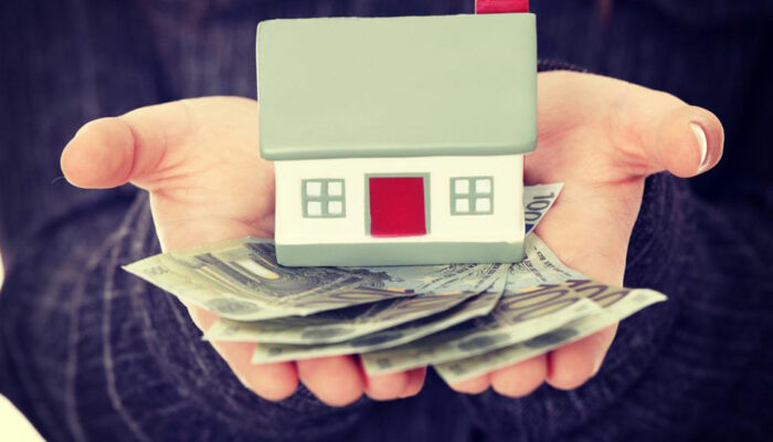 Mortgage lenders The pros and cons of mortgage brokers