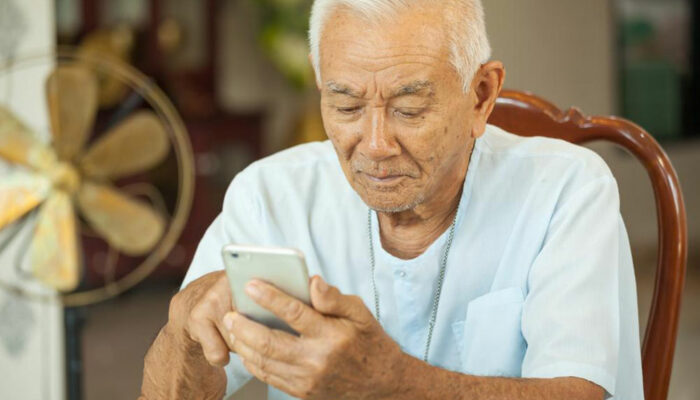 Must-have AARP cellphones for seniors