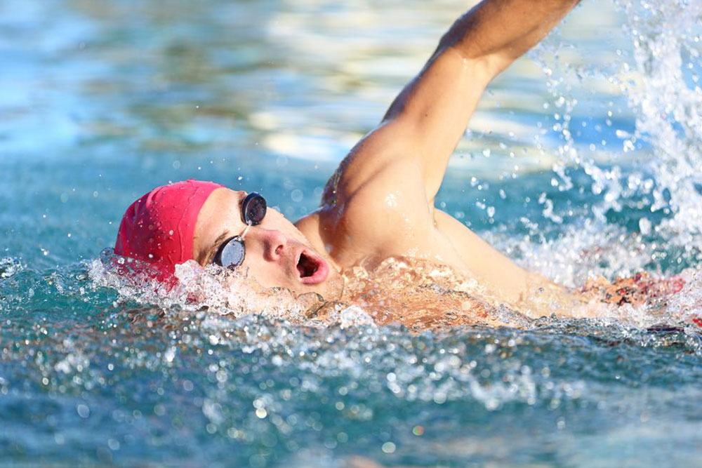 Popular health benefits of swimming