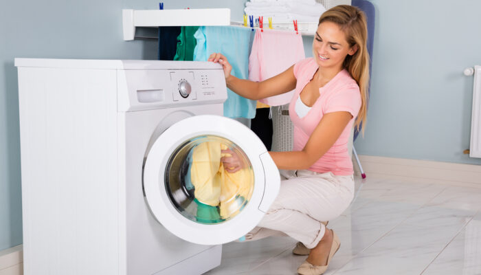 Pros and Cons of Different Models of Washer and Dryer Combos