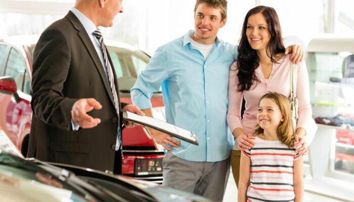 Pros and Cons of buying used cars from a dealer