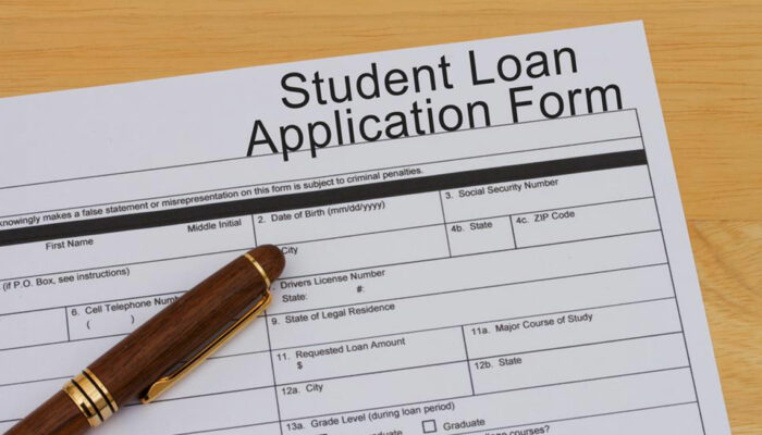 Reasons to seek for student loans