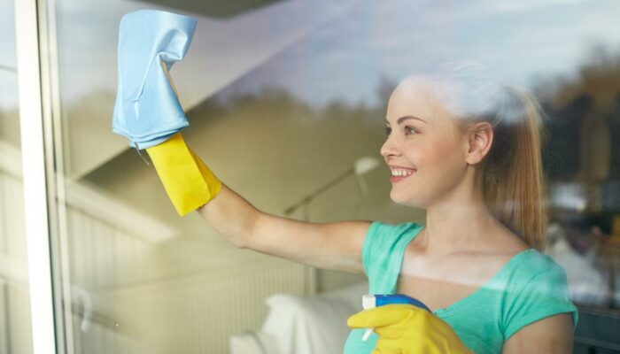 Simple steps to follow when cleaning windows