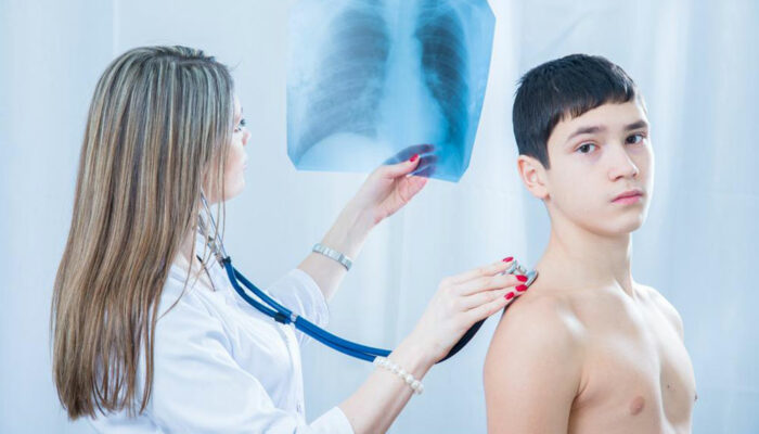 Symptoms and prevention tips for pneumonia