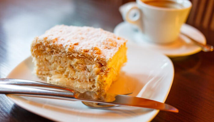 The must know delicious coffee cake recipe