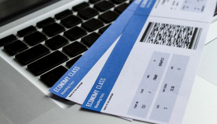 The science behind booking the cheapest airline tickets