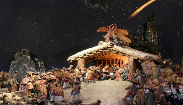 Things that the perfect Christmas crib should have