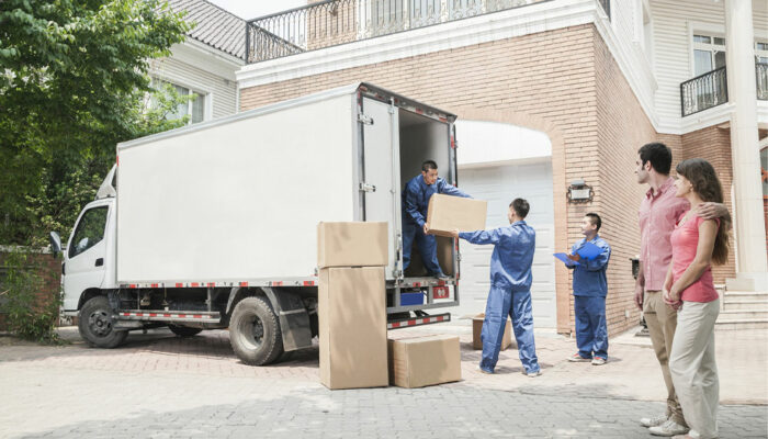 Things that you must know about long distance movers