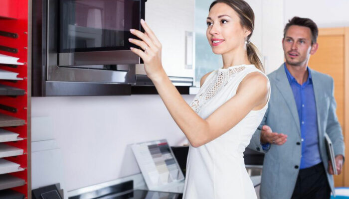 Things to consider before buying a microwave