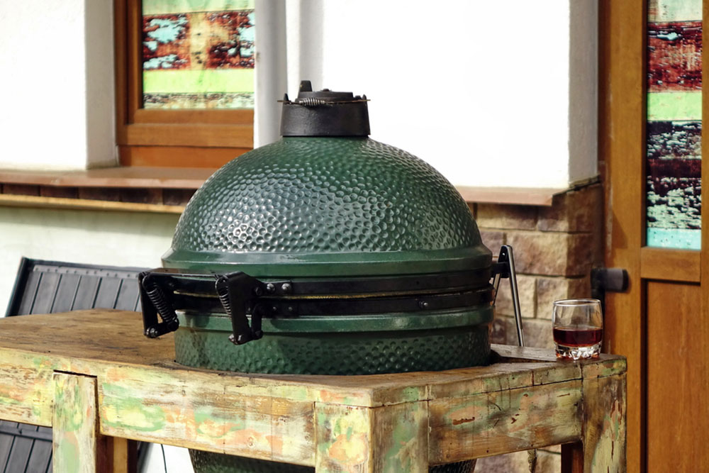 Things you need to know about the Big Green Egg Grill