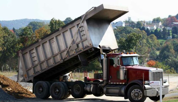 Things You Should Know Before Buying a Used Dump Truck