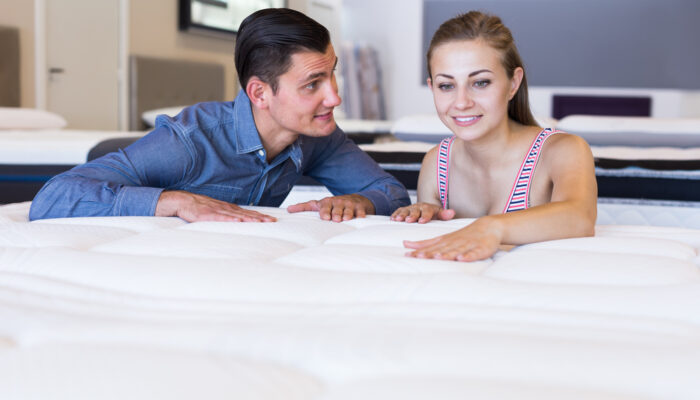 Tips And Suggestions To Buy The Best Mattress For Back Pain