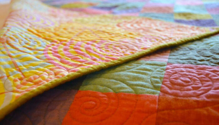 Tips to buy high-quality affordable quilts from popular e-stores