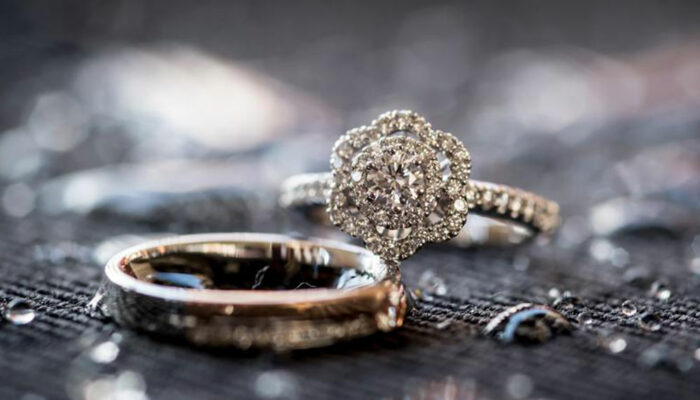 Tips to get custom engagement rings