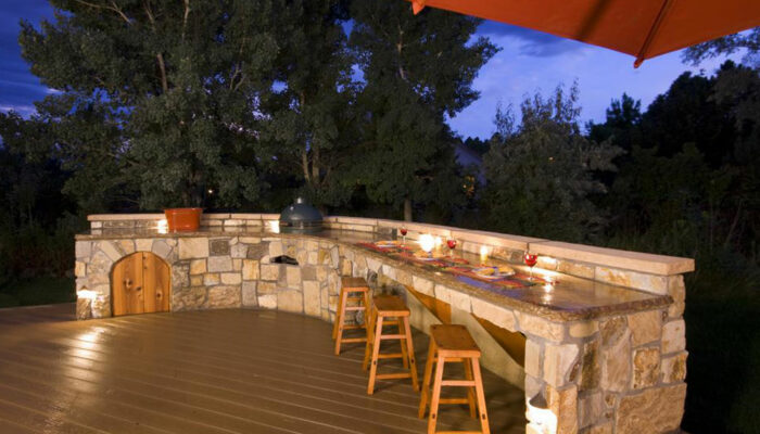 Tips to help you design the outdoor kitchen of your dreams