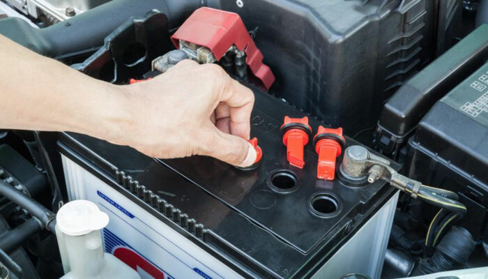 Tips to maintain your car batteries