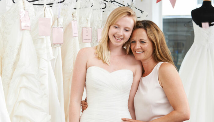 Tips to pick the best bridal dress for your wedding