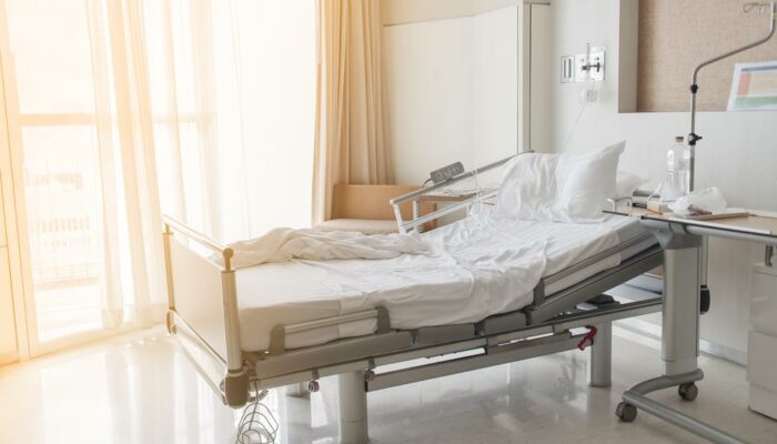 Top tips on buying hospital bed for home