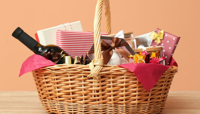 Top Thanksgiving gift baskets and boxes under $50