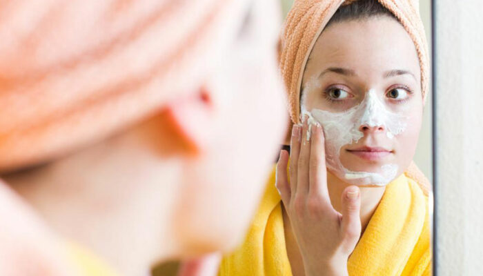 Top exfoliating face scrubs