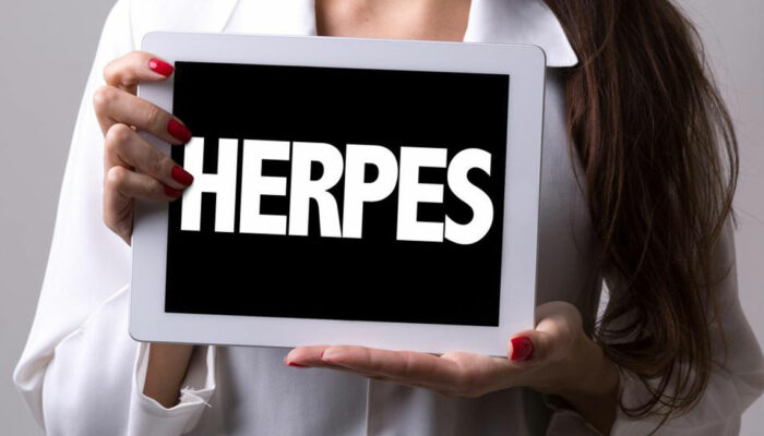 Understand the symptoms and diagnosis of genital herpes