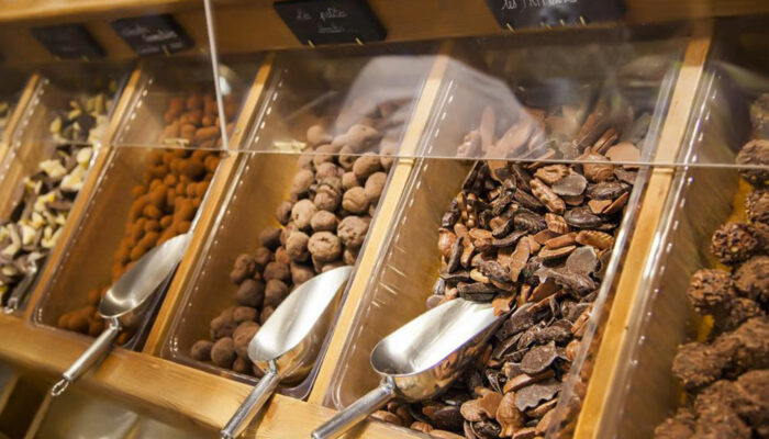 Visit these 4 amazing wholesale chocolate candy shops for the best buy