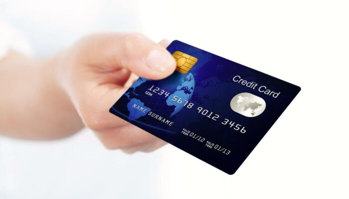 What You Need To Know About The 10 Best Credit Cards