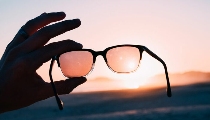 4 frequently asked questions about polarized sunglasses