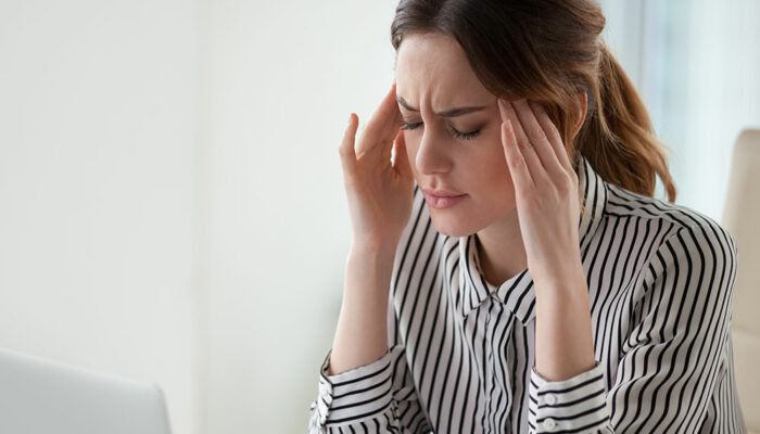 5 things to avoid doing after a migraine