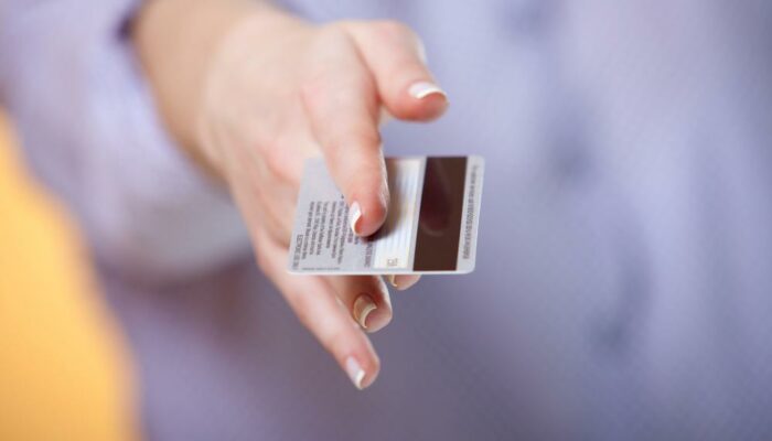 9 Useful Benefits Of Using A Credit Card