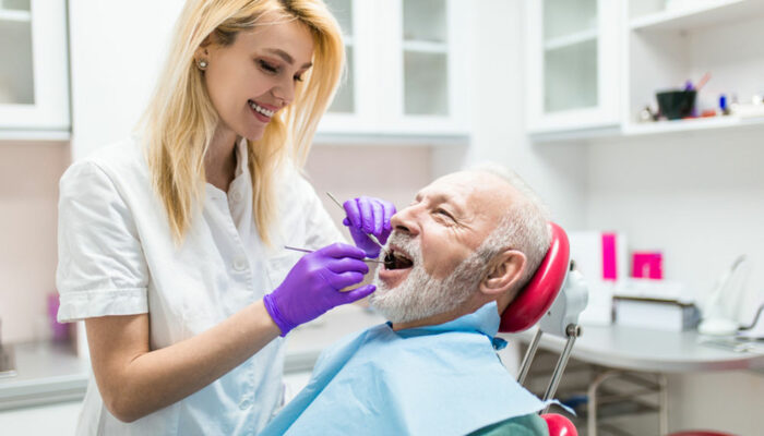 Affordable dental insurance for seniors in Chicago