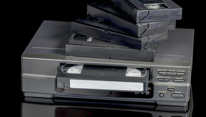 A new user&#8217;s buying guide for a VCR player