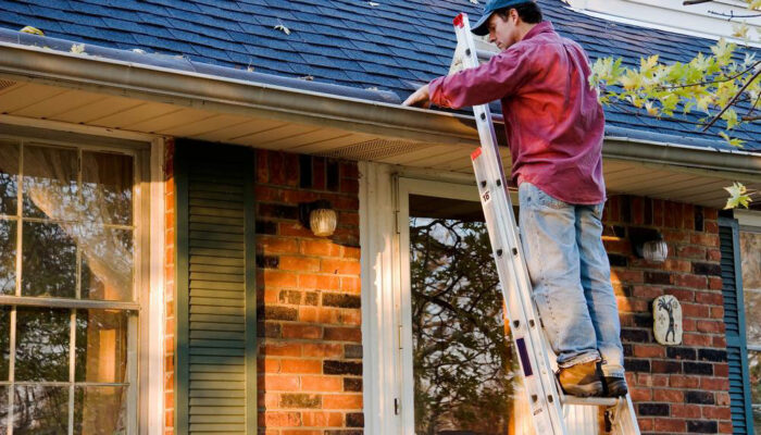 Best gutter cleaning services in East Lyme, Connecticut