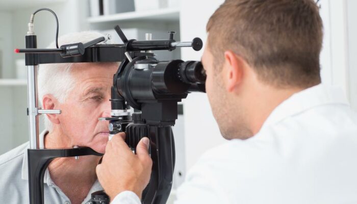 Cataract Surgery &#8211; Here&#8217;s What You Need To Be Aware Of