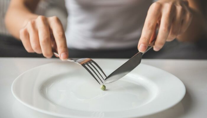 Different Causes, Symptoms, and Treatments of Anorexia Nervosa