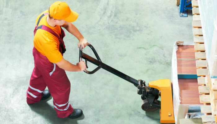 Electric pallet trucks for factories