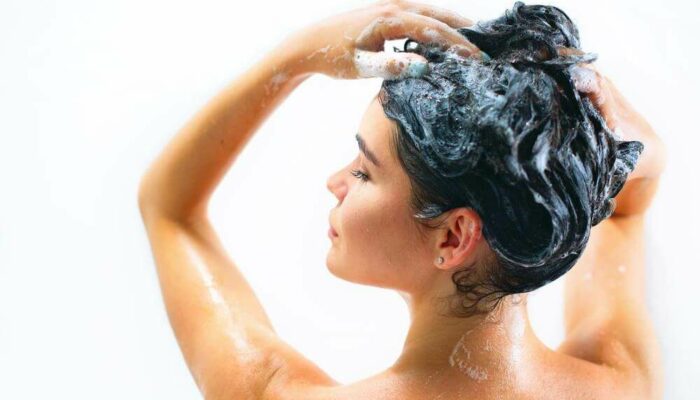 Everything You Need To Know About The Best Shampoos For Hair Loss