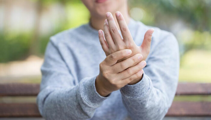 Everything You Need to Know about the Symptoms of Rheumatoid Arthritis