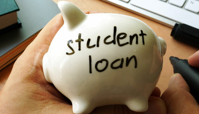 Explore Discover Bank&#8217;s affordable student loans